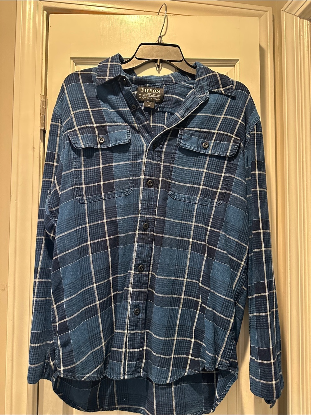 Filson Blue Plaid Long-Sleeve Button-Down Shirt M like new